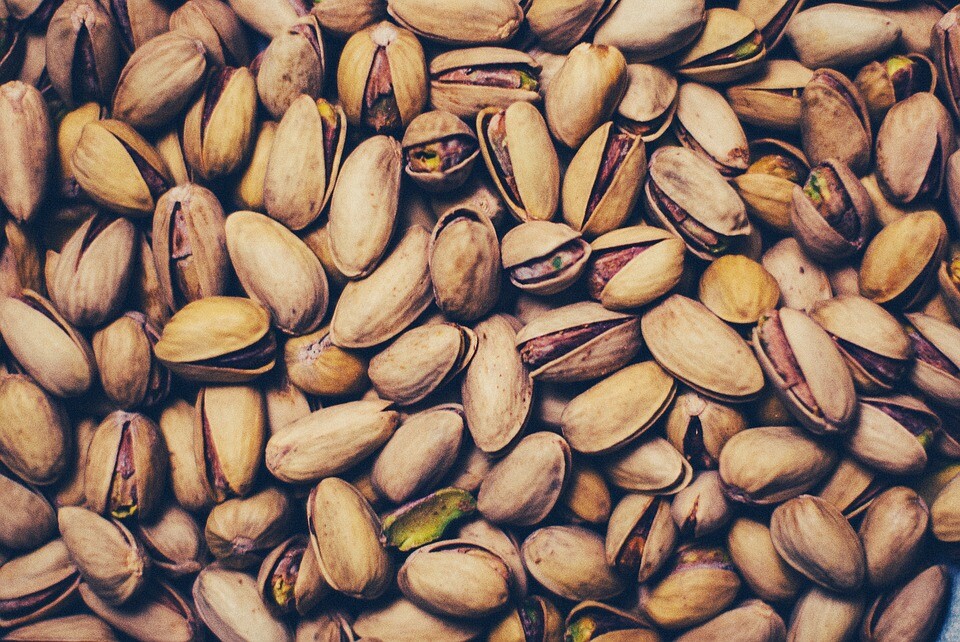 The goddess of beer skates: pistachios and their fantastic effects